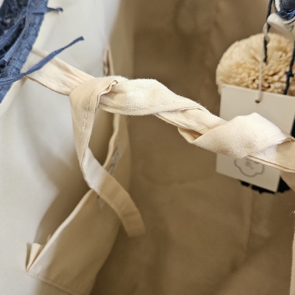 MUDPIE Fringe Straw Tote Navy Stripe. NWT - Picture 5 of 16